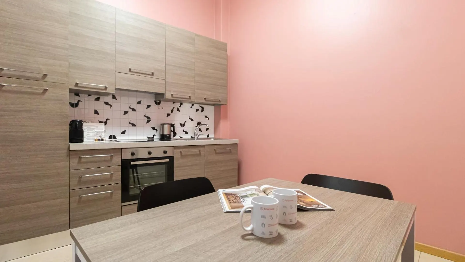 Italianway - Cannobio 8 Milan Apartment