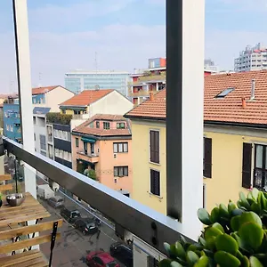 Appartement Morivione - Bocconi Free Parking, Milan