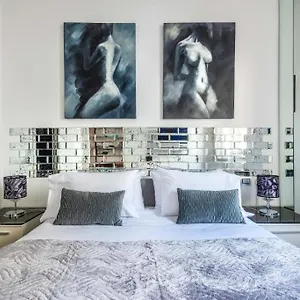 Appartement Your Place In Milano, Milan